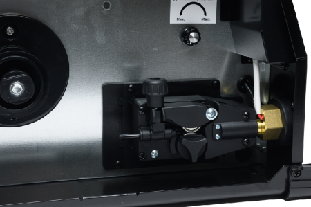 Сварочный полуавтомат Ресанта САИПА-165 Евро рукав (MIG/MAG) по цене 18 490 руб. купить в Воронеже.