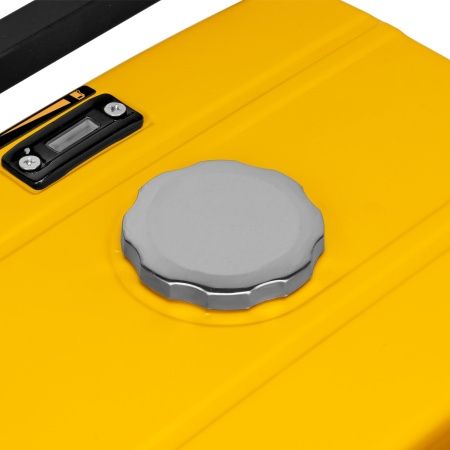 Генератор дизельный DES-32, 3,2 кВт, 230 В, 11 л, ручной стартер Denzel по цене 85 560 руб. купить в Воронеже.