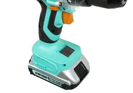 Аккумуляторный шуруповерт Sturm! CD3220BL по цене 11 388.05 руб. купить в Воронеже.