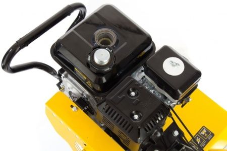 Мотоблок DPT-270, 7 л.с, ременное сцепление, ширина 85 см, глубина 35 см, фрез 3 х 4, ШОМ, передачи 2В/1Н Denzel по цене 41 330 руб. купить в Воронеже.