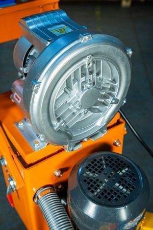 Машина мозаично-шлифовальная TOR GM330VC (220В) по цене 134 131 руб. купить в Воронеже.