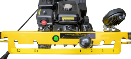 Снегоуборщик бензиновый Huter SGC 4000B по цене 52 990 руб. купить в Воронеже.