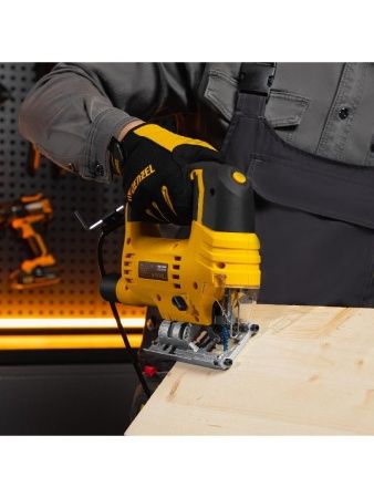 Лобзик электрический JS-80, 650 Вт, 80 мм Denzel по цене 5 060 руб. купить в Воронеже.