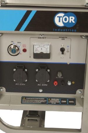 Генератор дизельный TOR KM3000D 3,0 кВт 220В 15 л 
с кнопкой запуска по цене 77 404 руб. купить в Воронеже.