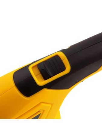 Ножницы-кусторез аккумуляторные  CGS-100, 18В Li-Ion Denzel по цене 6 620 руб. купить в Воронеже.