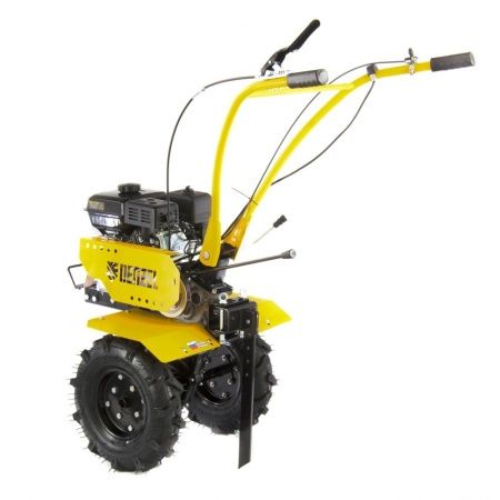 Мотоблок DPT-170, 7 л.с, ременное сцепление, ширина 85 см, глубина 35 см, фрез 3 х 3, ШОМ, передачи 2В/1Н Denzel по цене 39 060 руб. купить в Воронеже.