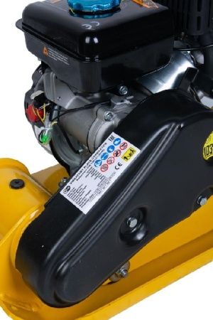 Виброплита TOR T-50 Loncin (29140) по цене 48 037 руб. купить в Воронеже.