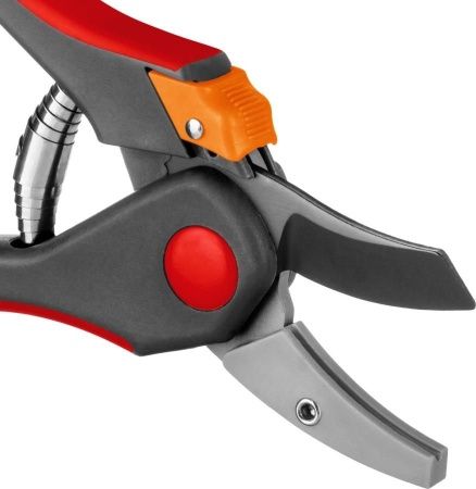 G-28 Секатор с двухкомпонентными рукоятками, контактный, 205 мм, GRINDA по цене 650 руб. купить в Воронеже.