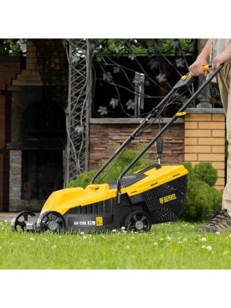 Газонокосилка электрическая GM-1100, 1100 Вт, шир. 32 см, 3 уров., травосб. 30 л Denzel по цене 10 140 руб. купить в Воронеже.