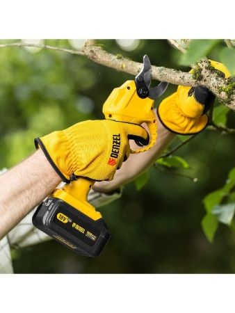 Секатор аккумуляторный CP-30-0, 18В Li-Ion Denzel по цене 8 510 руб. купить в Воронеже.