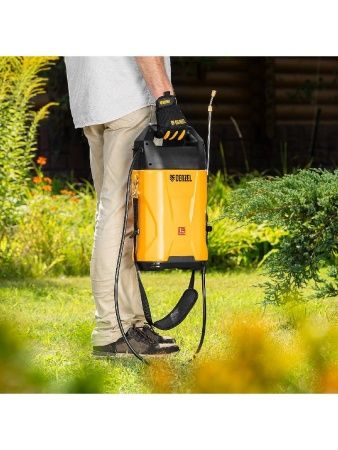 Опрыскиватель аккумуляторный D-8LI, 8 л, 12 В, 2 Ач Denzel по цене 4 630 руб. купить в Воронеже.