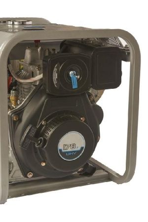 Генератор дизельный TOR KM3000D 3,0 кВт 220В 15 л 
с кнопкой запуска по цене 77 404 руб. купить в Воронеже.