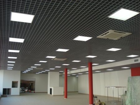 Светодиодный светильник DMS Грильято 35 Вт 4200К 4550Lm по цене 2 377 руб. купить в Воронеже.