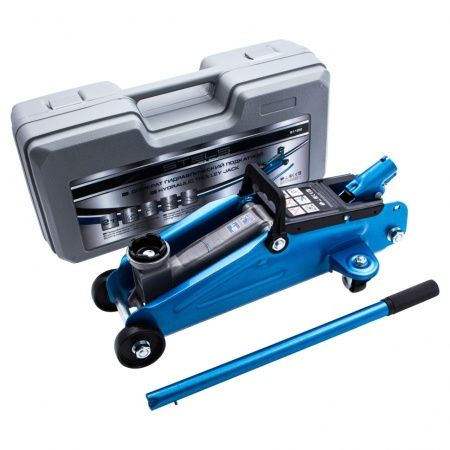 Домкрат гидравлический подкатной, 2 т, h подъема 140-340 мм, в кейсе Stels по цене 4 780 руб. купить в Воронеже.