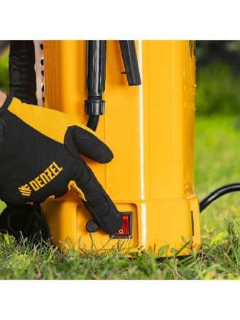 Опрыскиватель ранцевый аккумуляторный D-16LA, 16 л, 12 В, 8 Ач Denzel по цене 5 460 руб. купить в Воронеже.