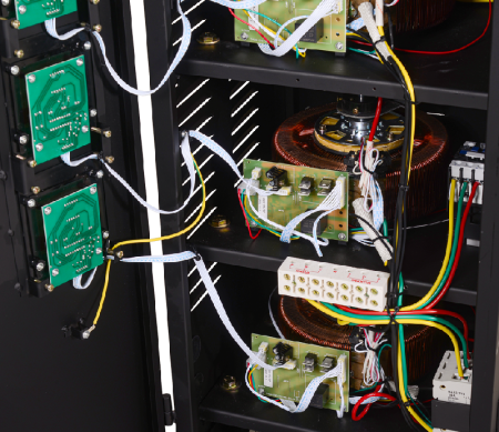 Стабилизатор напряжения РЕСАНТА АСН-9000/3-ЭМ по цене 59 090 руб. купить в Воронеже.