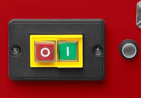 Электроплиткорез ЗУБР ″Мастер″, диск 200 мм, глубина реза 90°-40мм/45°-25мм, стол 500х400мм, 2950об/мин, 1000Вт по цене 13 390 руб. купить в Воронеже.