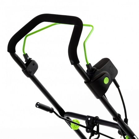 Снегоуборочная машина электрическая ЭСБ-2000, 2 кВт Сибртех по цене 20 724 руб. купить в Воронеже.