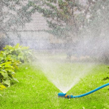 GRINDA PROLine RF-3, 64 м2 полив, на подставке, распылитель стационарный, пластиковый по цене 620 руб. купить в Воронеже.