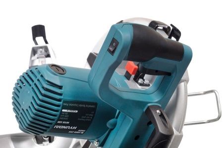 Маятниковая пила HYUNDAI M 2000-255 по цене 13 590 руб. купить в Воронеже. Маятниковая пила HYUNDAI M 2000-255 по цене 13 590 руб. купить в Воронеже.