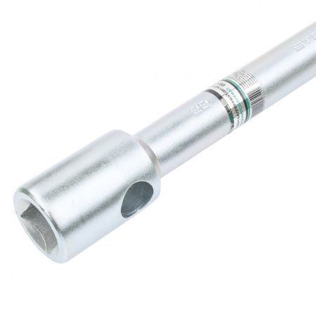 Ключ баллонный двухсторонний 32 х 33 мм Stels по цене 1 221 руб. купить в Воронеже.