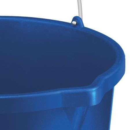 ЗУБР 20л, ведро строительное усиленное пластмассовое, с носиком по цене 540 руб. купить в Воронеже.