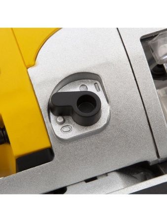 Лобзик электрический JS-110, 750 Вт, 110 мм Denzel по цене 7 820 руб. купить в Воронеже.