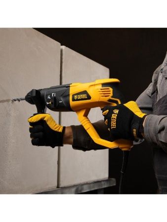Перфоратор электрический RH-1050-26, SDS-plus, 1050 Вт, 3.2 Дж, 3 плюс 1 режим Denzel по цене 9 360 руб. купить в Воронеже.