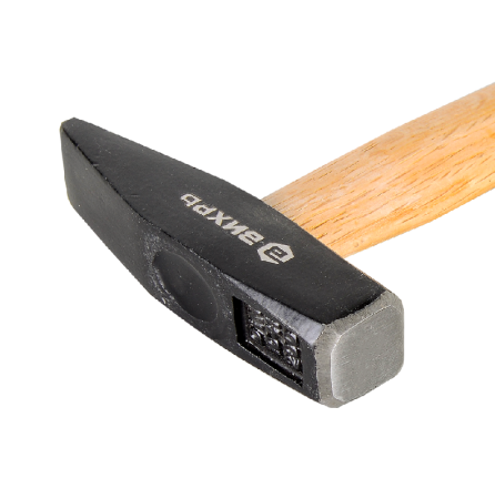 Молоток 200гр. Квадратный боёк, деревянная ручка, Вихрь по цене 242 руб. купить в Воронеже.