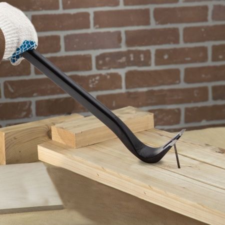 Лом-гвоздодер усиленный, 900 х 29 х 15 мм Matrix по цене 1 723 руб. купить в Воронеже.