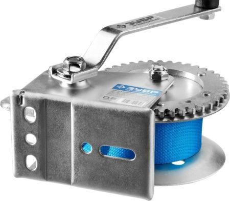 Лебедка ручная барабанная ЗУБР ″Профессионал″, тяговая, ленточная, 0,5т, 8м по цене 3 240 руб. купить в Воронеже.