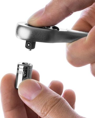 Трещотка для торцовых головок KRAFTOOL ″EXPERT″, Сr-V сталь, 72 зубца, 1/4″ по цене 1 300 руб. купить в Воронеже.