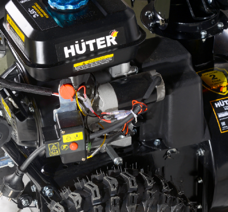 Снегоуборщик бензиновый Huter SGC 8,0 по цене 74 190 руб. купить в Воронеже.