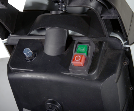 Садовый измельчитель электрический Ресанта ИС-2500 по цене 13 390 руб. купить в Воронеже.