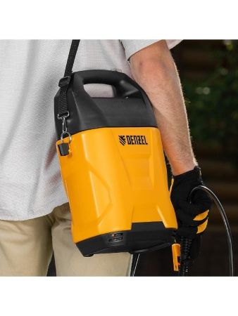 Опрыскиватель аккумуляторный D-5LI, 5 л, Li-Ion акк., 12 В, 2 Ач Denzel по цене 4 570 руб. купить в Воронеже.