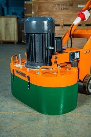 Машина мозаично-шлифовальная TOR GM600VC (380В) по цене 224 220 руб. купить в Воронеже.