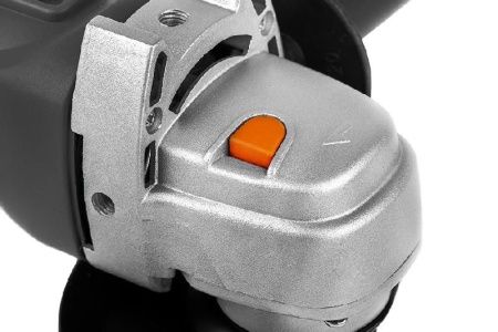 Болгарка (УШМ) Энергомаш УШМ-90125 по цене 2 990 руб. купить в Воронеже.