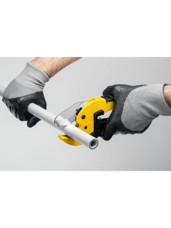 STAYER до 42 мм, автоматический труборез по металлопластиковым и пластиковым трубам, Professional (23375-42) по цене 1 080 руб. купить в Воронеже.