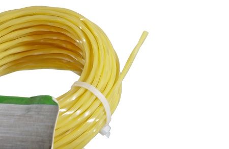 Леска для триммера, d=2.4 мм, l=15м, крученый квадрат,картон, Россия по цене 104 руб. купить в Воронеже.