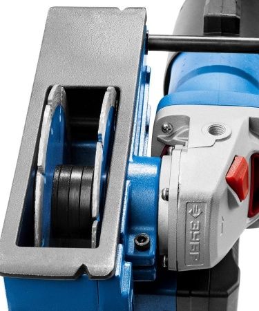 Штроборез (бороздодел), ЗУБР ЗШ-П45-2100 ПВТК, макс. глуб. 45 мм, 180 мм, подключ. пылесоса, плавный пуск, защита от перегрузки, 2100 Вт по цене  купить в Воронеже.