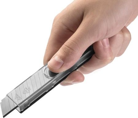 KRAFTOOL SOLINGEN 18 мм лезвия сегментированные, 8 сегментов, 5 шт по цене 360 руб. купить в Воронеже. KRAFTOOL SOLINGEN 18 мм лезвия сегментированные, 8 сегментов, 5 шт по цене 360 руб. купить в Воронеже.