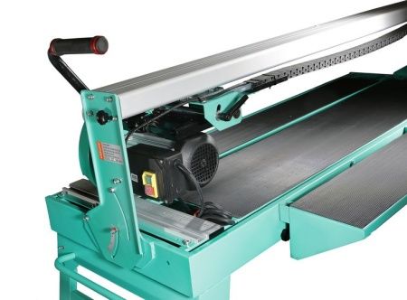 Станок плиткорезный эл. TC25120PC Sturm!, 1,5кВт, диск 250мм, стол 1260х460 мм, вод.охлаждение по цене 59 990 руб. купить в Воронеже.