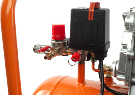 Компрессор Вихрь КМП-50/300АМ по цене 12 890 руб. купить в Воронеже.