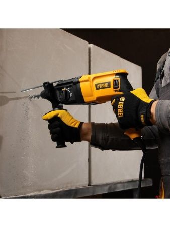 Перфоратор электрический RHH-800-26, SDS-plus, 800 Вт, 3 Дж, 3 плюс 1 реж. Denzel по цене 7 870 руб. купить в Воронеже.