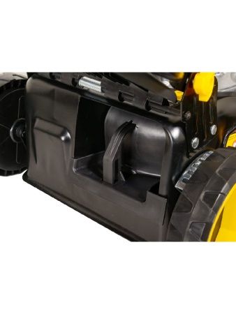 Газонокосилка бензиновая Huter GLM-460ST по цене 27 790 руб. купить в Воронеже.