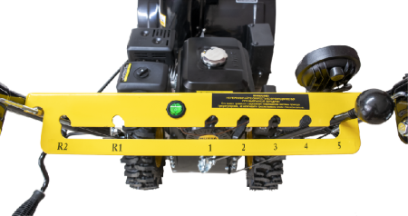 Снегоуборщик бензиновый Huter SGC-5500B по цене 64 090 руб. купить в Воронеже.