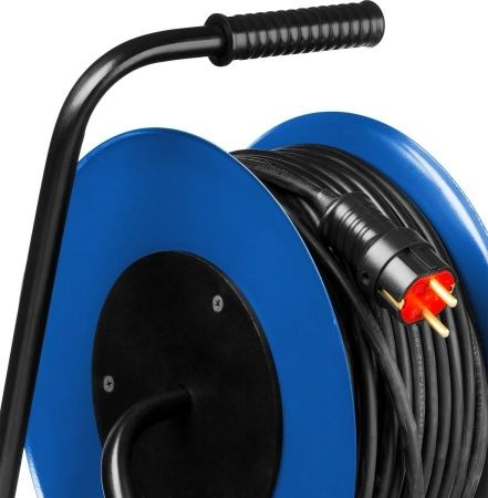 Силовой удлинитель на стальной катушке ЗУБР КГ 3х1.5 30м 3700Вт IP44, КГ 315 по цене  купить в Воронеже.